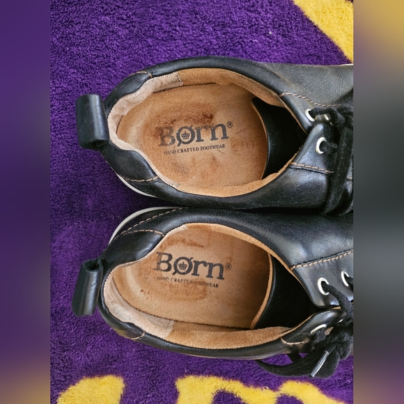 Men's Born size 9M shoes - Picture 4 of 5